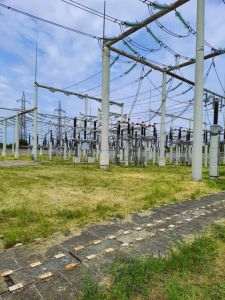 Electromontaj Carpaţi semnează contracte de peste 142 milioane lei cu Transelectrica